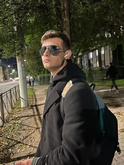  ,   Wayne, 24 ,   ,   