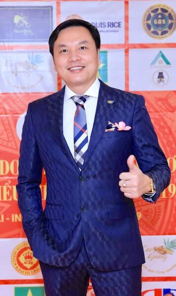  -,   Wong, 52 ,   ,   
