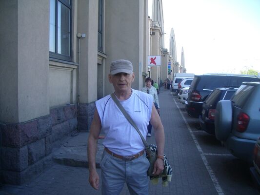  ,   Valerij, 70 ,   