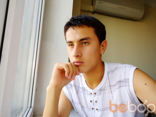  ,   Jahangir, 33 ,     , c 