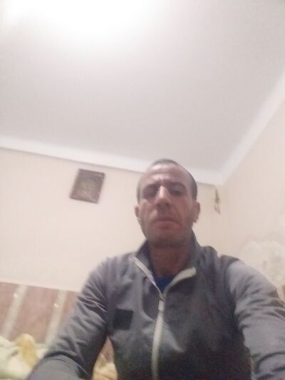  ,   Liyazid, 37 ,   ,   