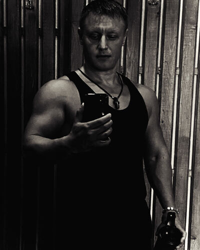  ,   Sergio, 37 ,   ,   , c , 