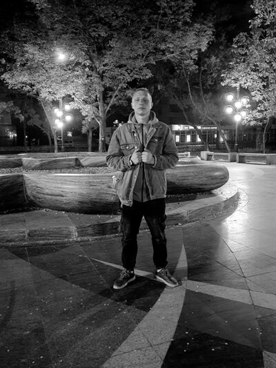  ,   Oleg, 25 ,     , c 