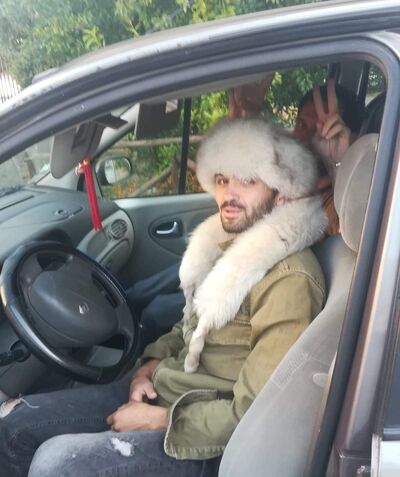  ,   Nik, 35 ,   ,   