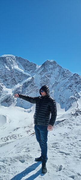  ,   Alexander, 37 ,   ,   