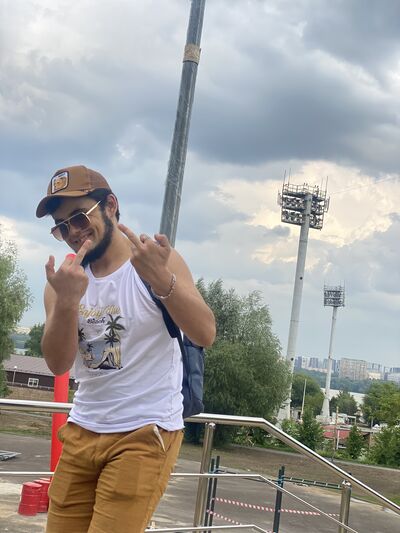  ,   Ali, 25 ,   ,   