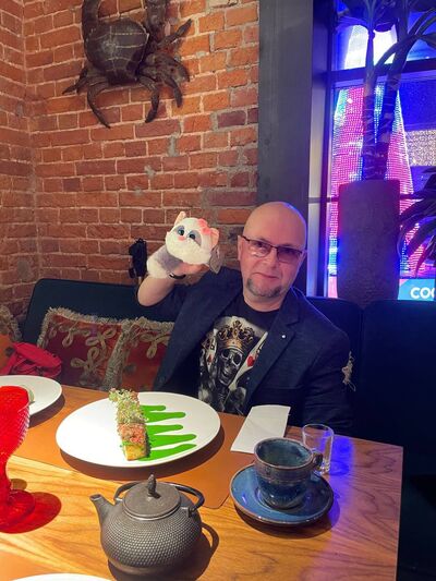  ,   Mikhail, 45 ,   , 
