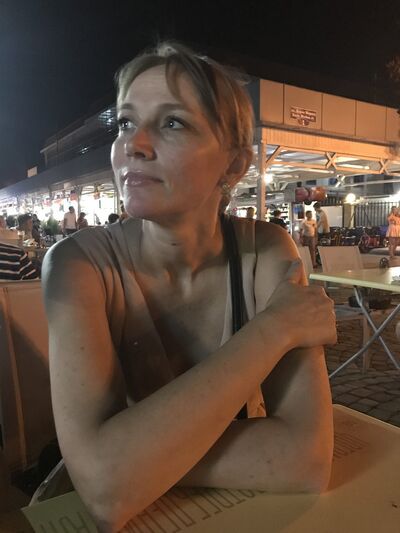  ,   Elena, 50 ,   