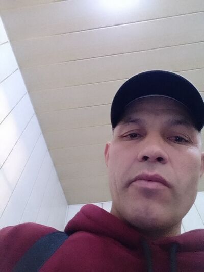  ,   Umid, 44 ,   ,   