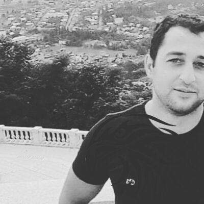  ,   Davit, 32 ,   ,   , c 