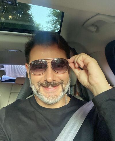  Marsh Harbour,   David Igor, 50 ,     , c 