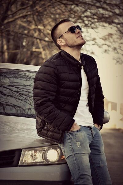  ,   Andrey, 40 ,   , 