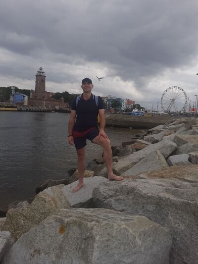  ,   Sasa, 44 ,   ,   
