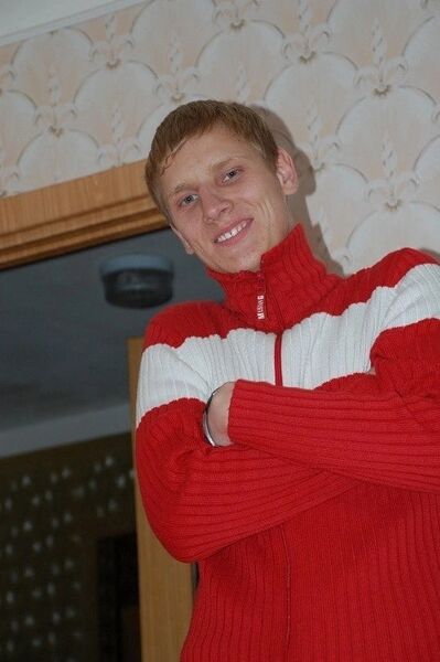  ,   Boris, 32 ,   ,   