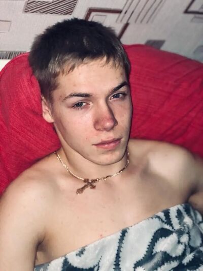  -,   Maxim, 24 ,   ,   