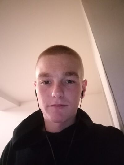  Plzen,   Denis, 28 ,   ,   , c 