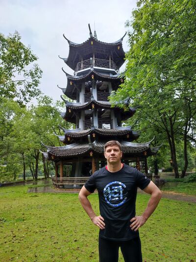  ,   Vladislav, 36 ,     , c 