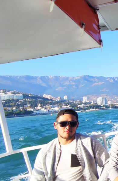  ,   Miki, 32 ,   ,   
