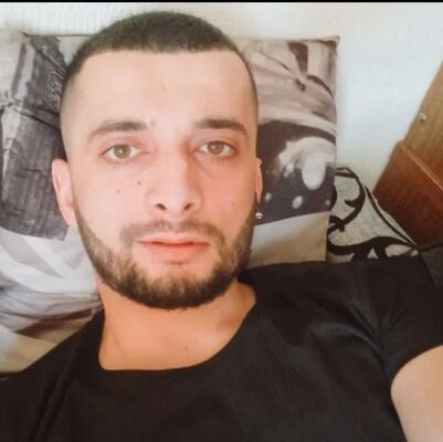  -,   David, 31 ,   ,   