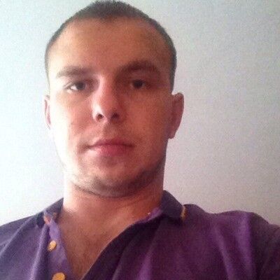  ,   Nikolas, 35 ,   