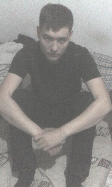  -,   Vlad, 25 ,   