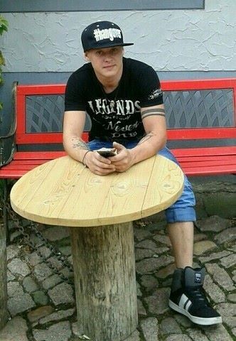  ,   Dmitrij, 32 ,   ,   , c 