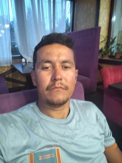  -,   Ruslan, 32 ,   ,   