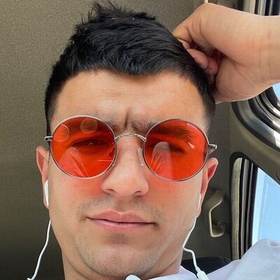  ,   Amir, 32 ,   ,   , c 