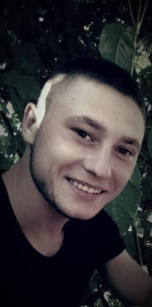  ,   Adrian, 33 ,   