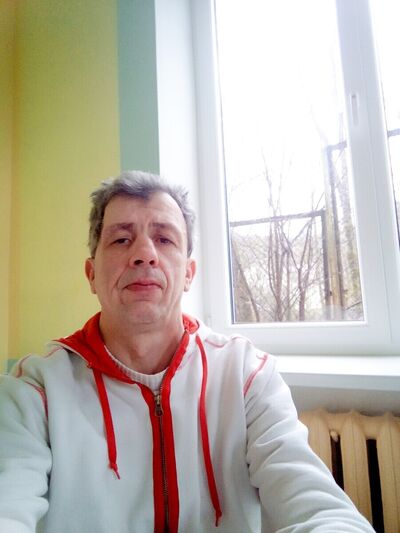  ,   Andrej, 52 ,   ,   , c 