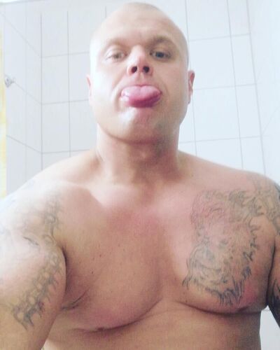  Kiel,   Pati, 39 ,   ,   , c 