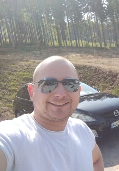  Praha,   Kris, 31 ,   ,   , c 