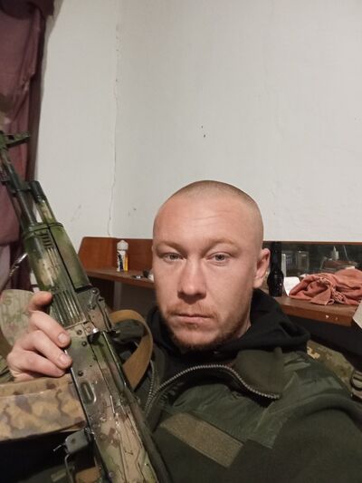  ,   Kosta, 29 ,   ,   