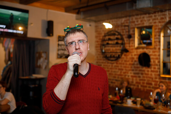  ,   Pavel, 40 ,   ,   , c , 