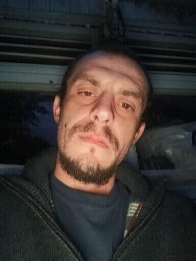  Langesund,   Andrian, 39 ,   ,   
