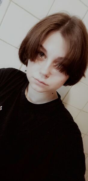  ,   Alexandra, 25 ,   ,   
