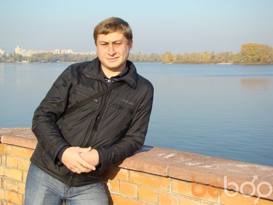  ,   Alex, 38 ,   