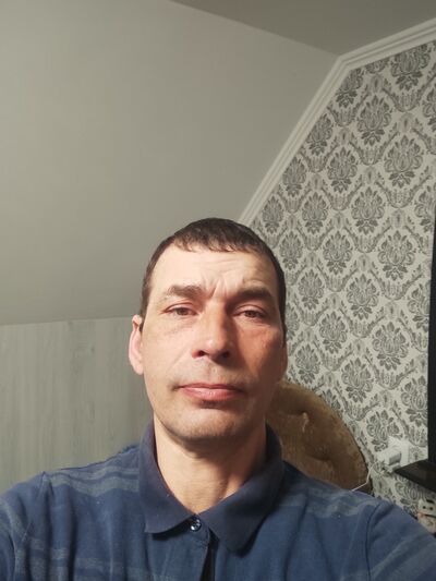  ,   Eduard, 46 ,   ,   