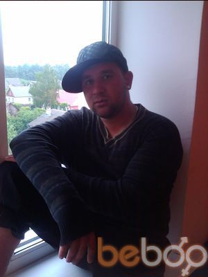  ,   Staffer, 34 ,   ,   , c 