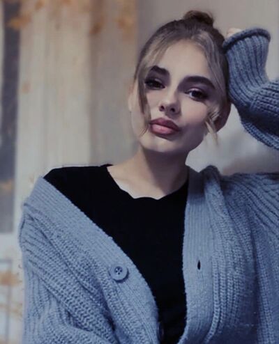  --,   , 22 ,  