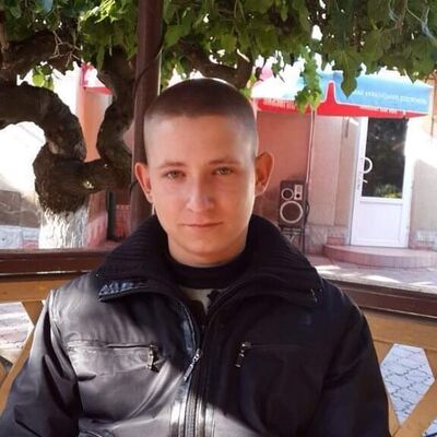  ,   Denis, 31 ,   ,   