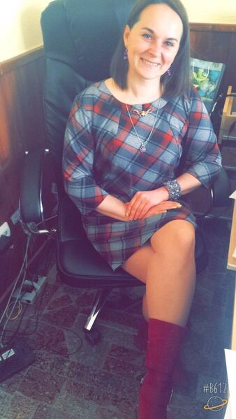  ,   Lora , 46 ,   