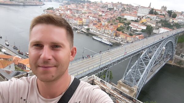  ,   SlaVa, 44 ,   ,   , c 