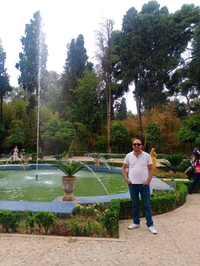  -,   RADOUANE, 34 ,     , c 