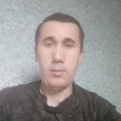  ,   Leon, 41 ,   ,   