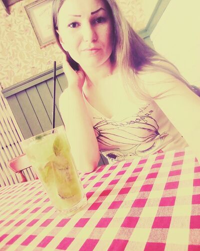 ,   Anastasiya, 31 ,   
