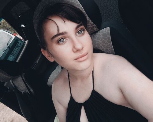  ,   Kristina, 23 ,     , c , 