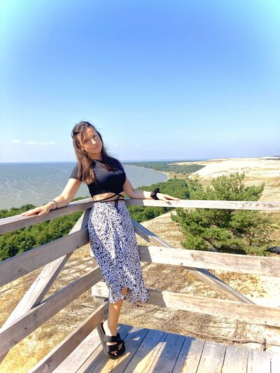  ,   Lena, 39 ,  