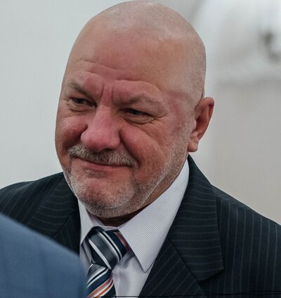  ,   Alex, 62 ,   ,   