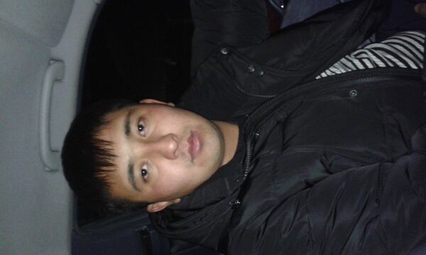  ,   Bek, 37 ,   